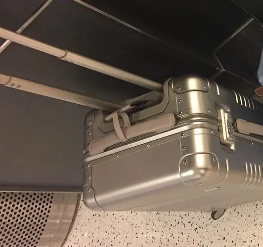 Polycarbonaat koffer: eigenschappen van dit koffermateriaal